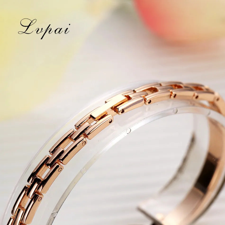 Women Watch - admstore
