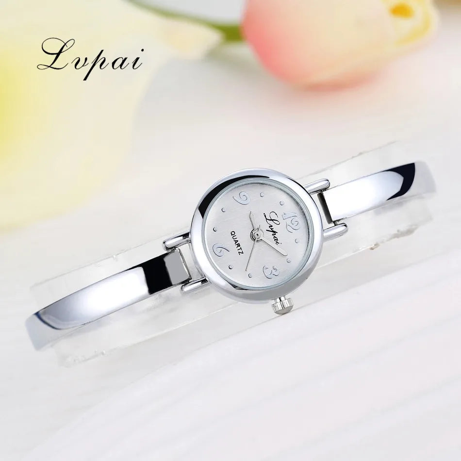 Women Watch - admstore